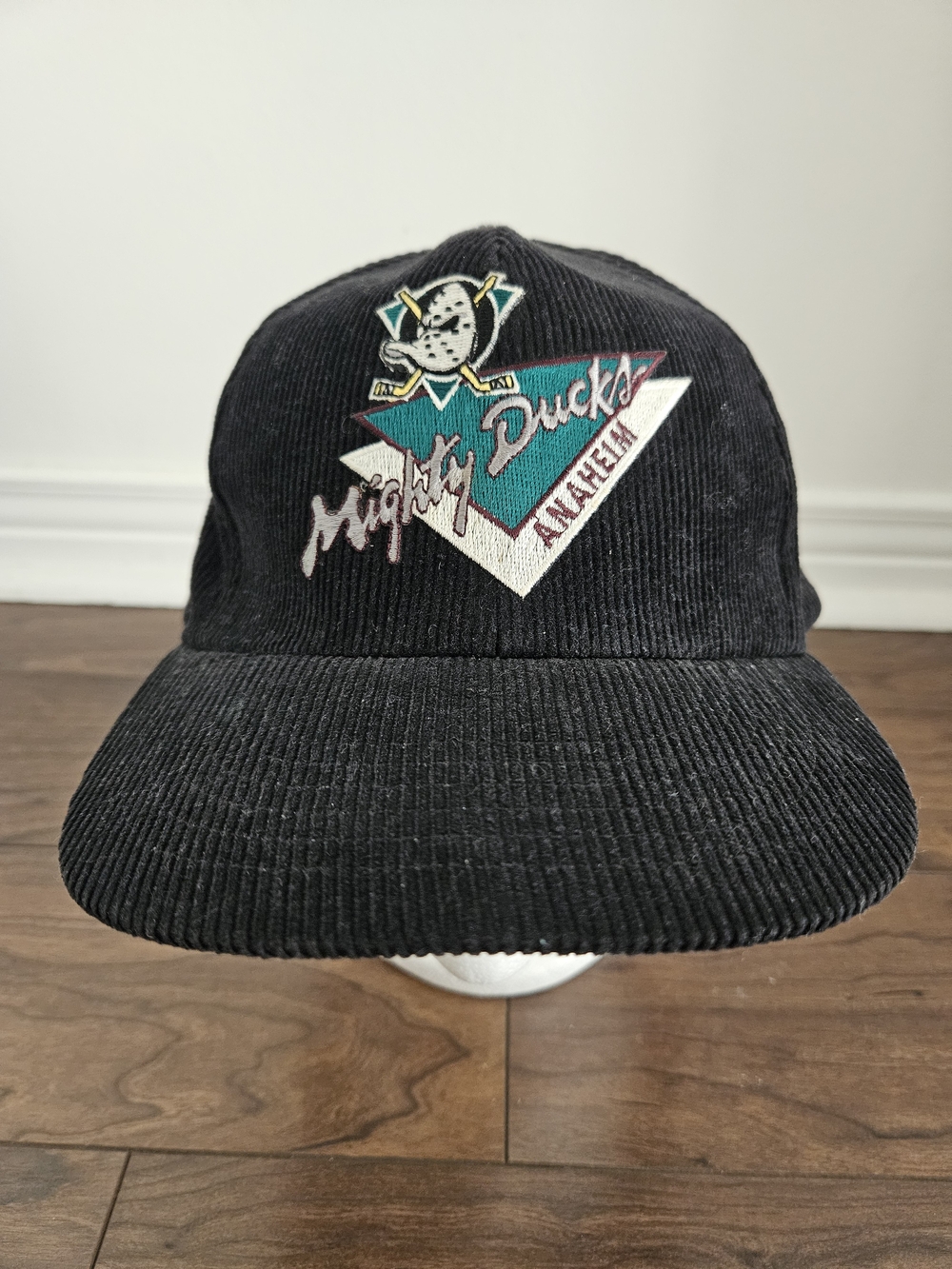 Vintage Anaheim Mighty Ducks Black Corduroy Snapback Hat One Size